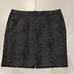 GAP Black Snake Print Pencil Skirt